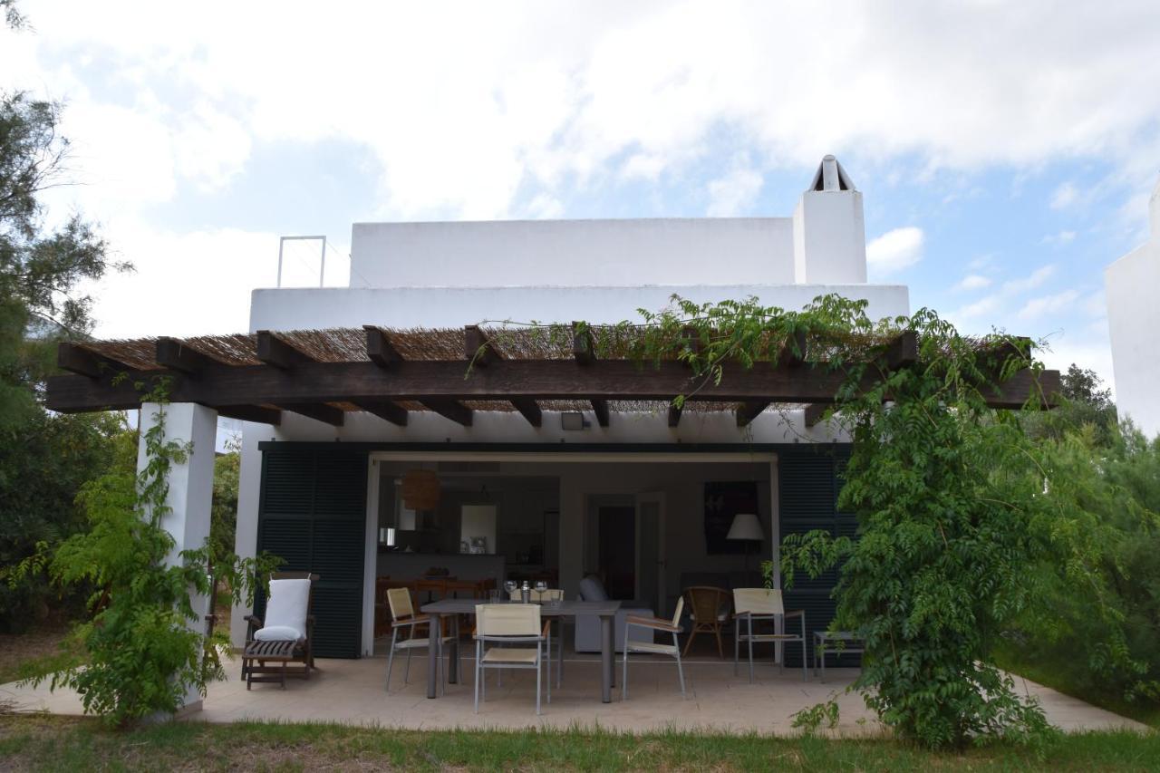 Villa Biniancolla Ginesta Esterno foto