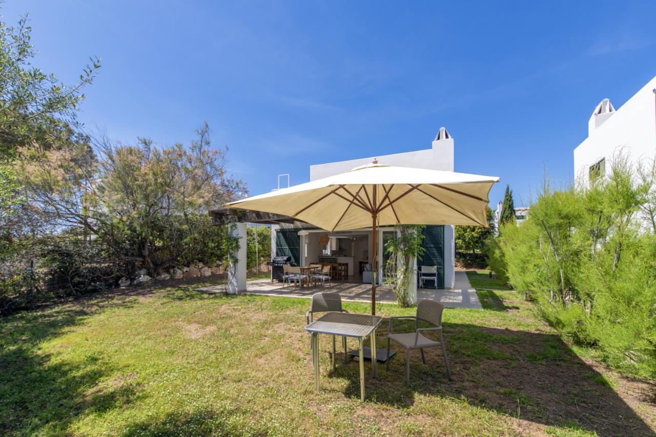 Villa Biniancolla Ginesta Esterno foto